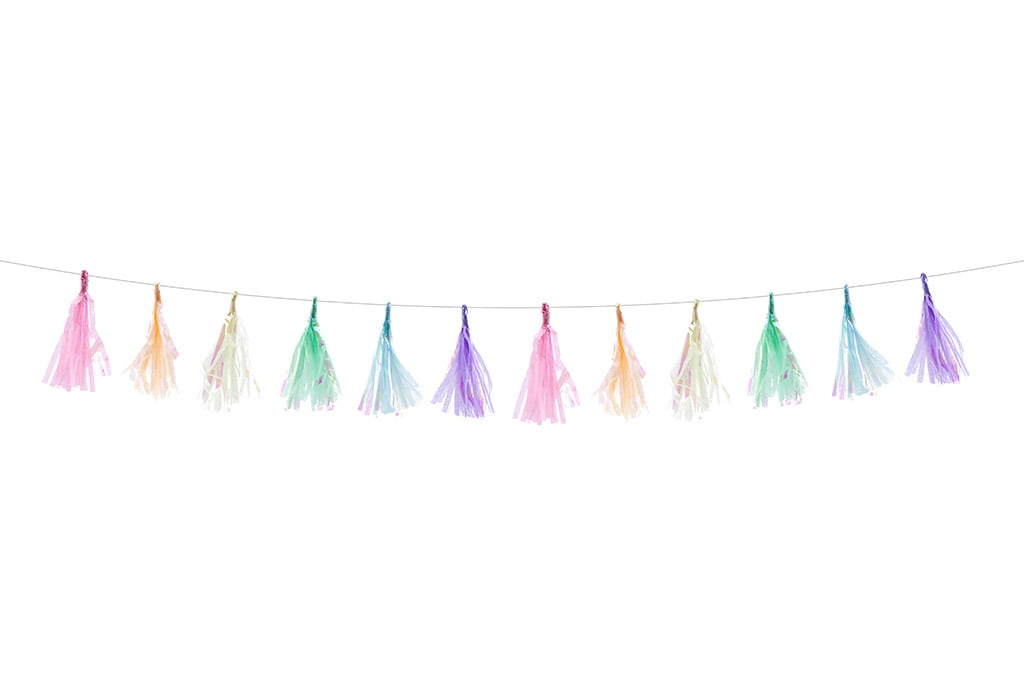 Girlande presijavajući mix 1.2m – pastel iridescent tassel rese u roze, ljubičastoj, zelenoj i plavoj