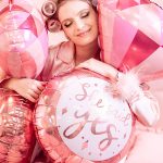 Roze prsten balon She Said Yes premium 72cm za devojačko veče